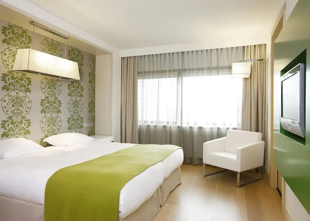 NH Amsterdam Zuid Hotel 4*,
